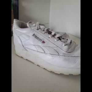 Women's Reebok Size 10